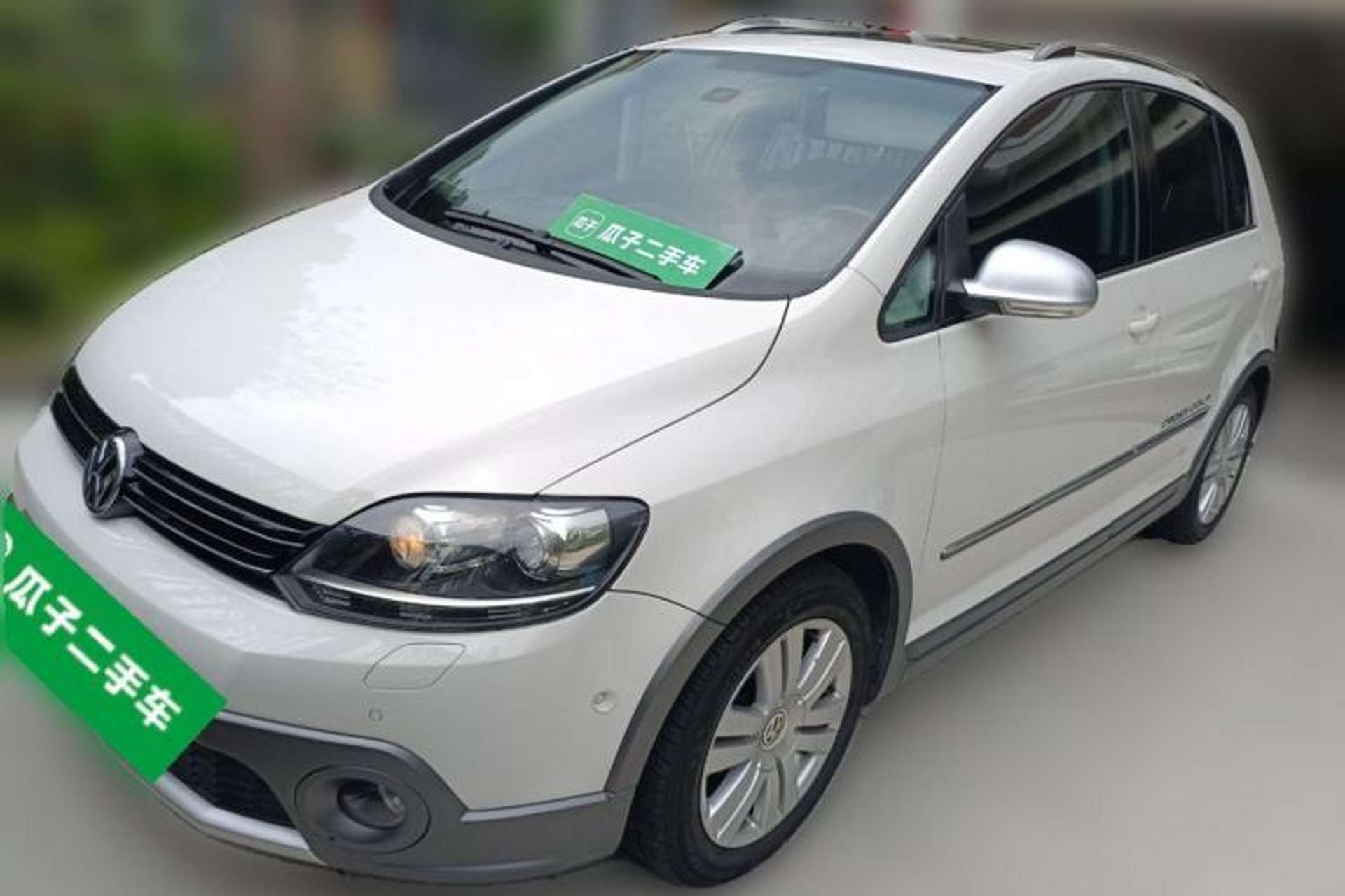 Used Volkswagen Golf 2011 1.4TSI Cross Golf Front Left 45 Deg