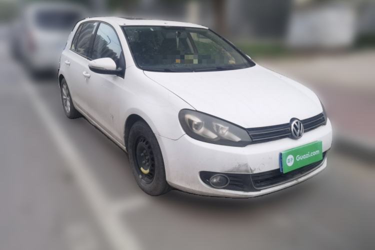 Used Volkswagen Golf 2011 1.4 TSI Automatic Comfort Model Front Right 45 Deg