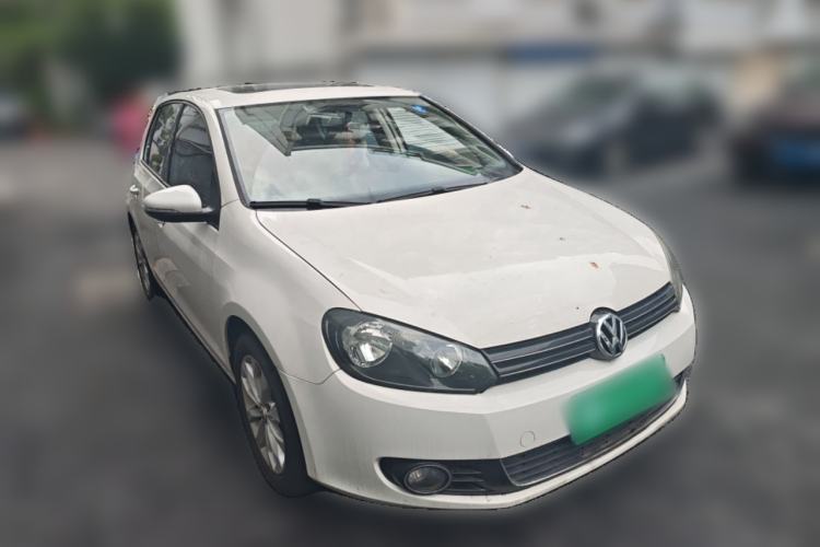 Used Volkswagen Golf 2011 1.4 TSI Automatic Comfort Model Front Right 45 Deg