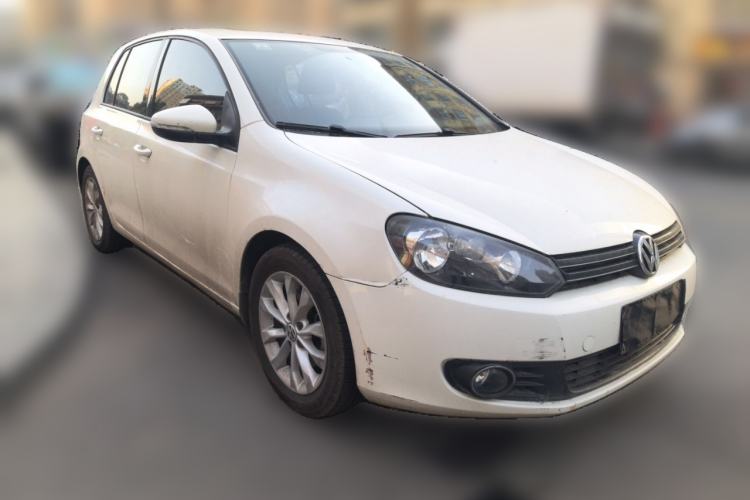 Used Volkswagen Golf 2011 1.4 TSI Automatic Comfort Model Front Right 45 Deg