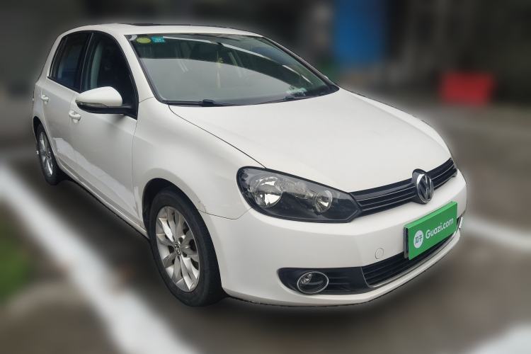 Used Volkswagen Golf 2011 1.4 TSI Automatic Comfort Model Front Right 45 Deg