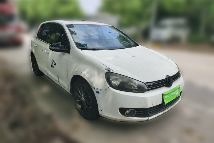 Used Volkswagen Golf 2011 1.4 TSI Automatic Comfort Model Front Right 45 Deg