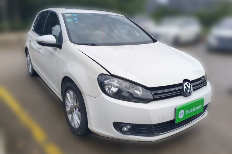 Used Volkswagen Golf 2011 1.4 TSI Automatic Comfort Model Front Right 45 Deg