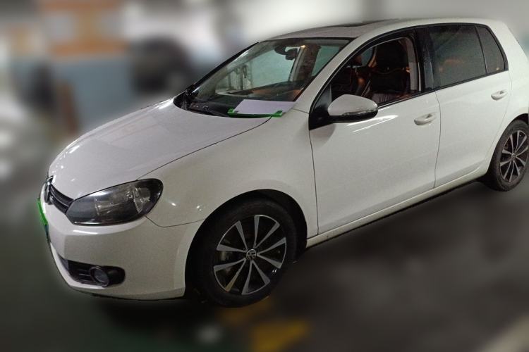 Used Volkswagen Golf 2011 1.4 TSI Automatic Luxury Edition Guazi used car, China used car export, Used car for sale, Used cars, Cheapest cars for sale