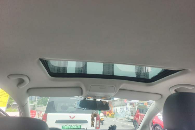 Used Volkswagen Golf 2011 1.4TSI Cross Golf Headliner