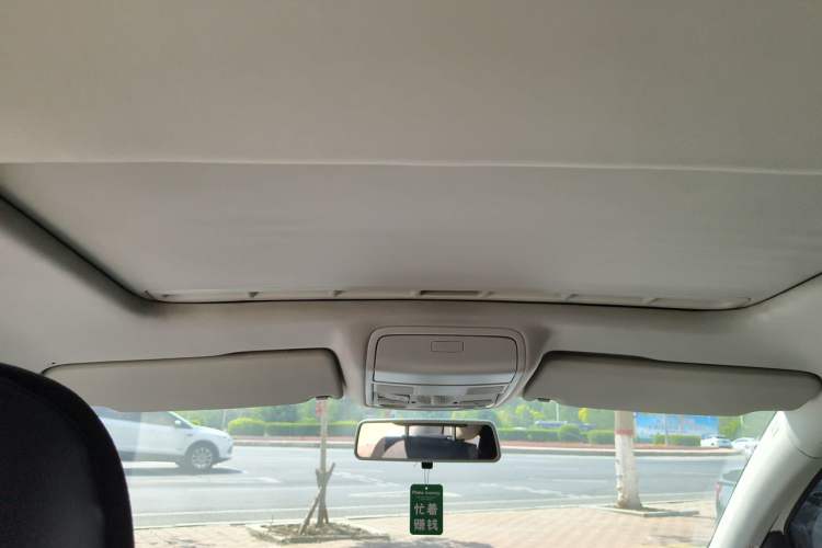 Used Volkswagen Golf 2011 1.4 TSI Automatic Comfort Model Headliner