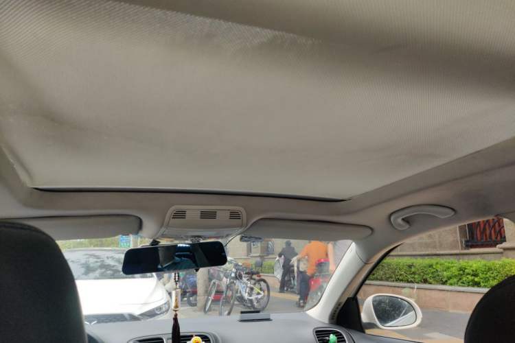 Used Volkswagen Golf 2011 1.4 TSI Comfort Travel Edition Headliner