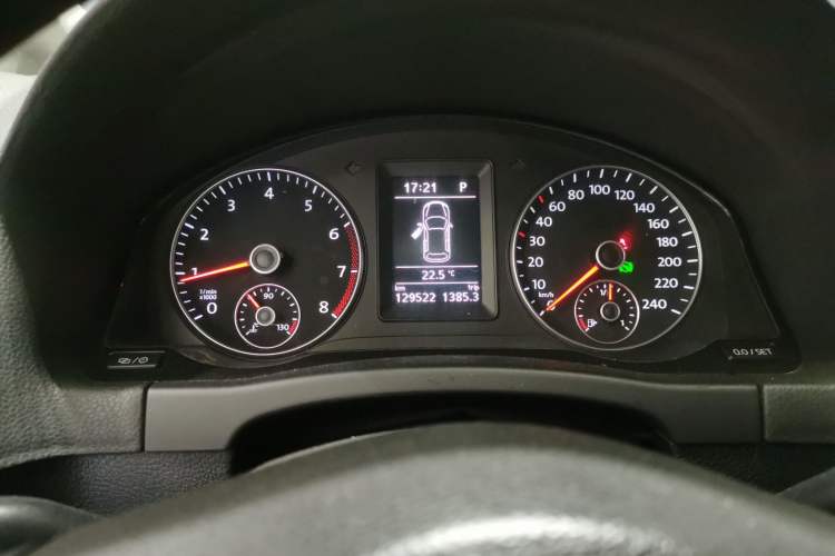 Used Volkswagen Golf 2011 1.4TSI Cross Golf Instrument Cluster