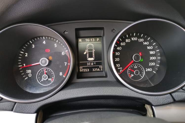 Used Volkswagen Golf  Instrument Cluster