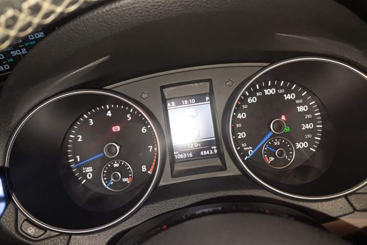 Used Volkswagen Golf 2011 2.0 TSI R Instrument Cluster