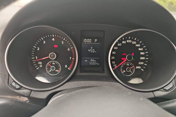 Used Volkswagen Golf 2011 1.4 TSI Automatic Comfort Model Instrument Cluster