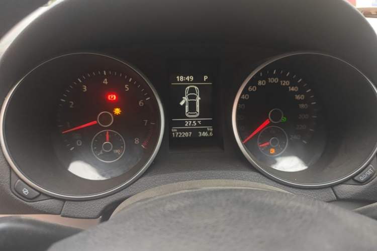 Used Volkswagen Golf 2011 1.4 TSI Automatic Luxury Edition Instrument Cluster