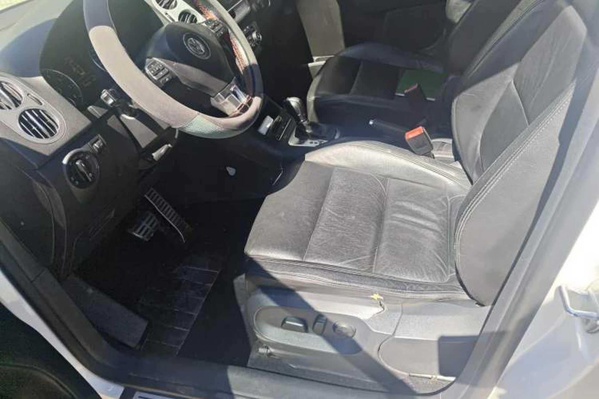 Used Volkswagen Golf 2011 1.4TSI Cross Golf Left Front Seat
