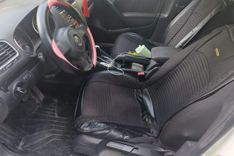Used Volkswagen Golf 2011 1.4 TSI Automatic Comfort Model Left Front Seat