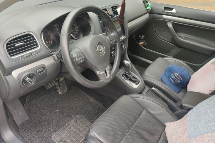 Used Volkswagen Golf 2011 1.4 TSI Comfort Travel Edition Left Front Seat
