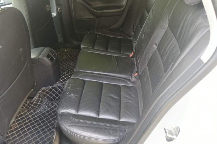 Used Volkswagen Golf 2011 1.4 TSI Luxury Touring Edition Left Rear Seat
