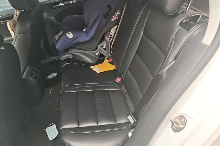 Used Volkswagen Golf 2011 1.4 TSI Automatic Comfort Model Left Rear Seat