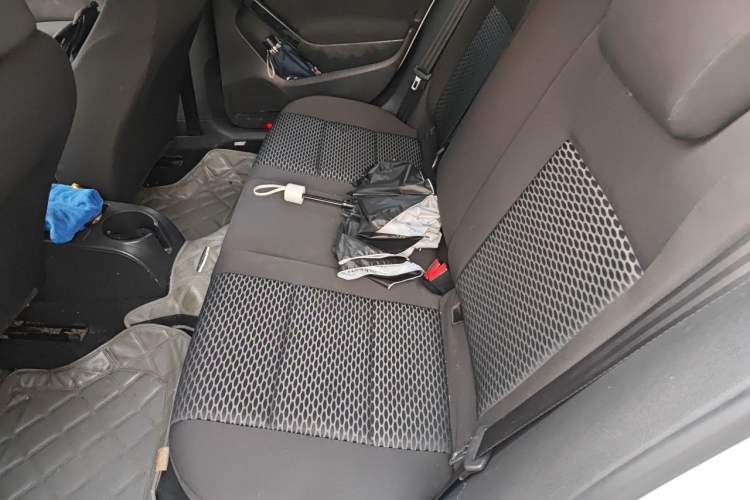 Used Volkswagen Golf 2011 1.6 Manual Fashion Edition Left Rear Seat
