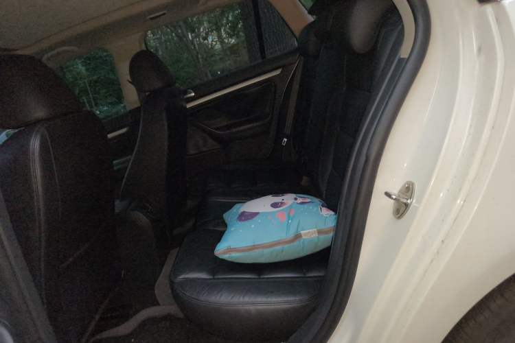 Used Volkswagen Golf 2011 1.4 TSI Luxury Touring Edition Left Rear Seat