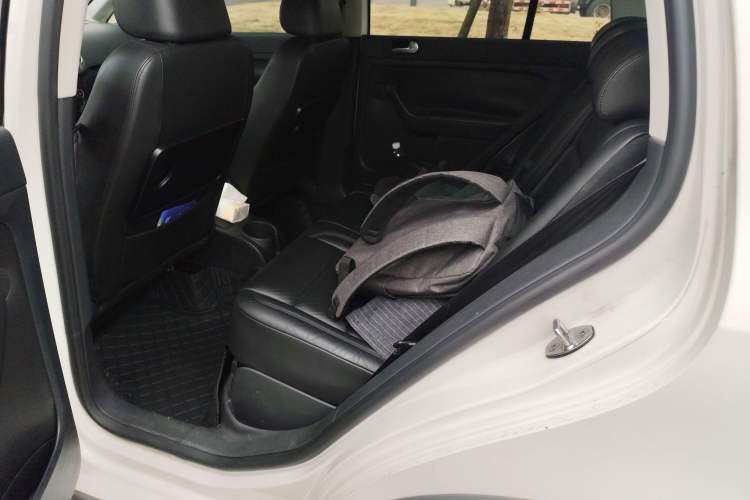 Used Volkswagen Golf 2011 1.4TSI Cross Golf Left Rear Seat