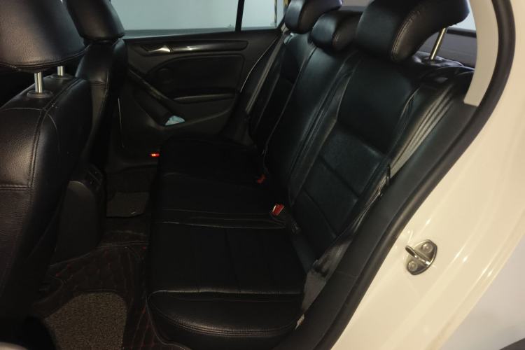 Used Volkswagen Golf 2011 1.4 TSI Automatic Comfort Model Left Rear Seat