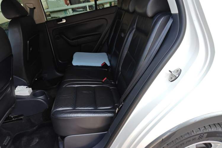 Used Volkswagen Golf 2011 1.4TSI Cross Golf Left Rear Seat