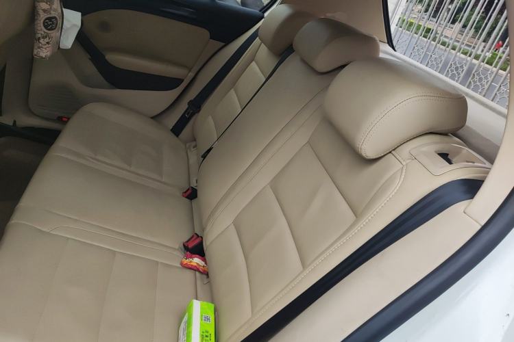 Used Volkswagen Golf 2011 1.4 TSI Automatic Comfort Model Left Rear Seat