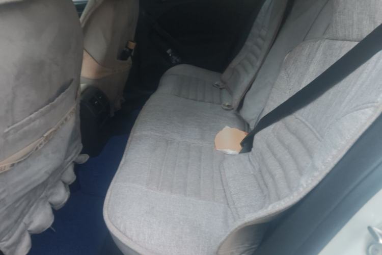 Used Volkswagen Golf 2011 1.6 Manual Comfort Model Left Rear Seat