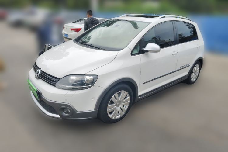 Used Volkswagen Golf 2011 1.4TSI Cross Golf Guazi used car, China used car export, Used car for sale, Used cars, Cheapest cars for sale