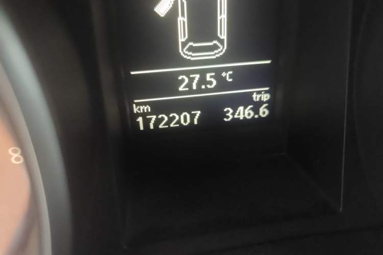 Used Volkswagen Golf 2011 1.4 TSI Automatic Luxury Edition Odometer Close Up