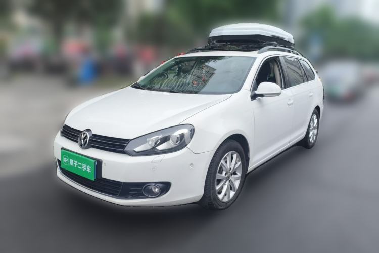 Used Volkswagen Golf 2011 1.4 TSI Luxury Touring Edition Guazi used car, China used car export, Used car for sale, Used  cars, Cheapest cars for sale
