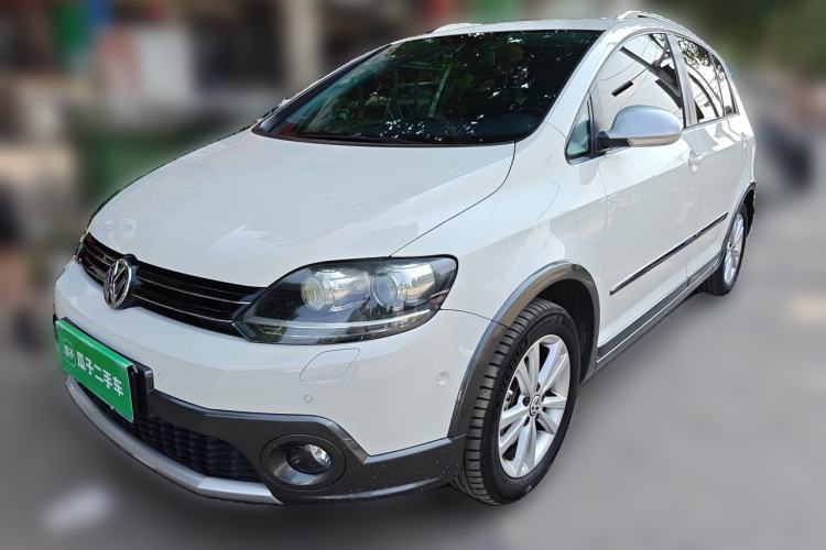 Used Volkswagen Golf 2011 1.4TSI Cross Golf Guazi used car, China used car export, Used car for sale, Used  cars, Cheapest cars for sale
