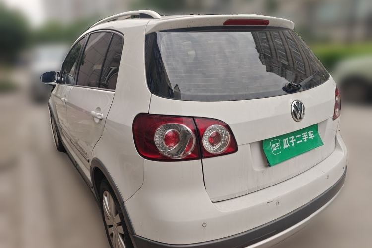 Used Volkswagen Golf 2011 1.4TSI Cross Golf Rear Left 45 Deg