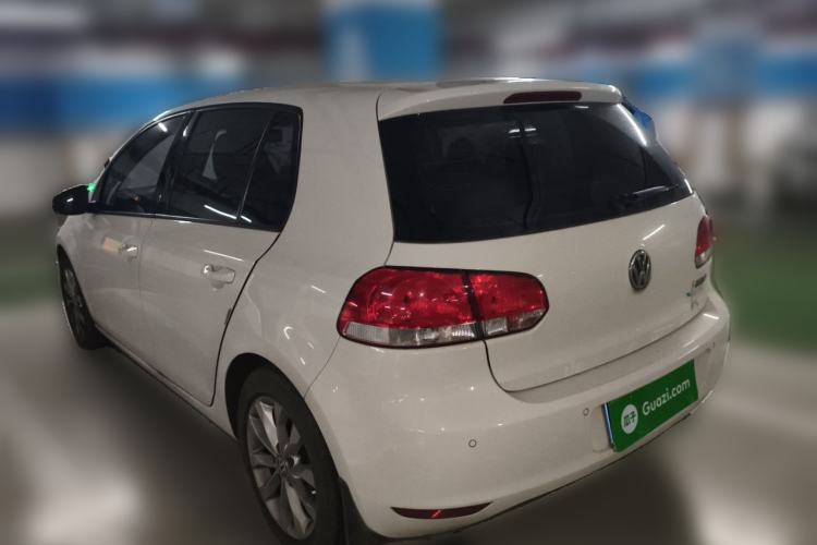 Used Volkswagen Golf 2011 1.6L Automatic Comfort Model Rear Left 45 Deg