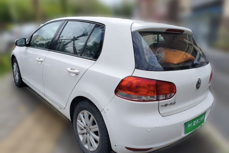 Used Volkswagen Golf 2011 1.6 Automatic Luxury Edition Rear Left 45 Deg