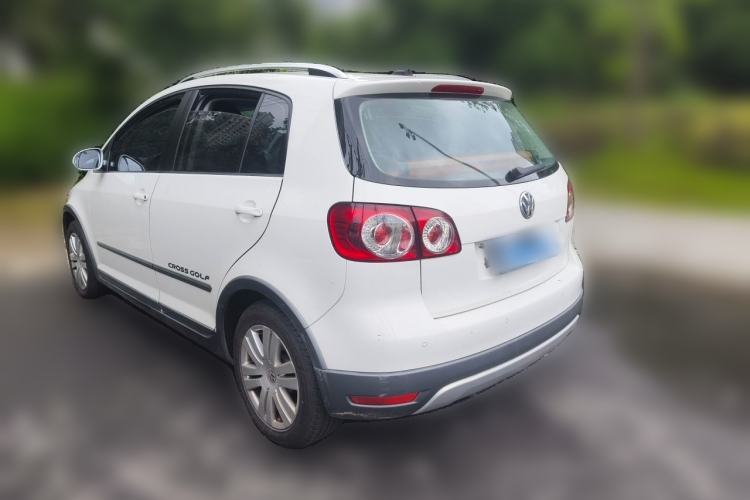 Used Volkswagen Golf 2011 1.4TSI Cross Golf Rear Left 45 Deg