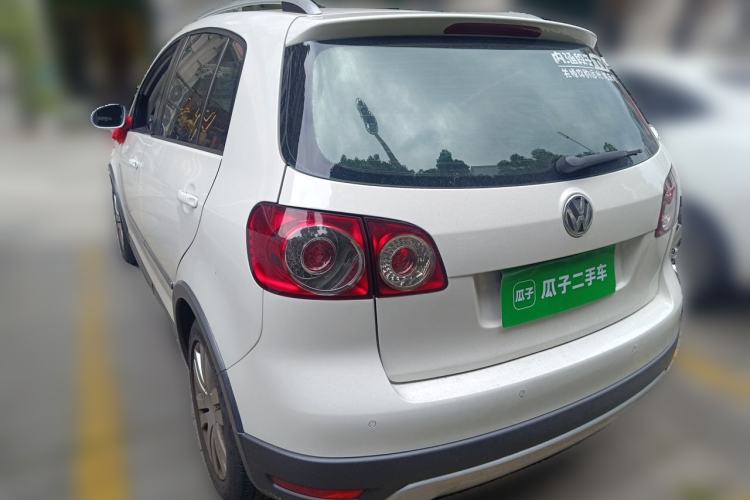 Used Volkswagen Golf 2011 1.4TSI Cross Golf Rear Left 45 Deg