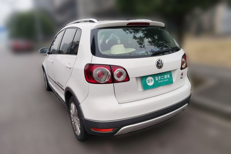 Used Volkswagen Golf 2011 1.4TSI Cross Golf Rear Left 45 Deg