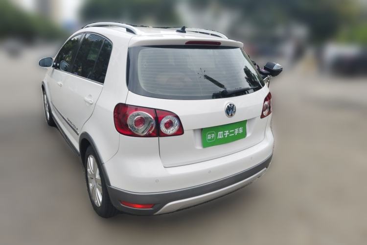 Used Volkswagen Golf 2011 1.4TSI Cross Golf Rear Left 45 Deg