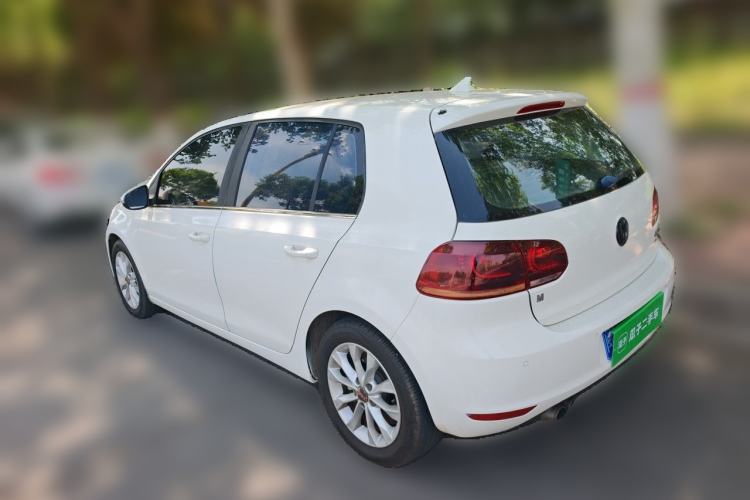 Used Volkswagen Golf 2011 1.4 TSI Automatic Comfort Model Rear Left 45 Deg