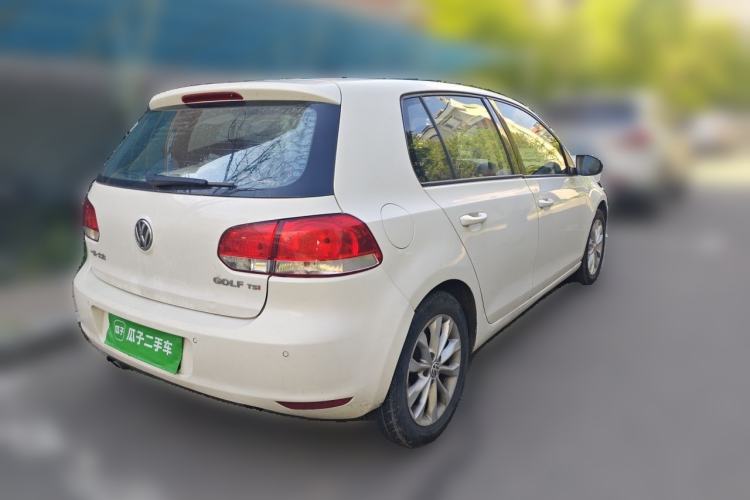 Used Volkswagen Golf 2011 1.4 TSI Automatic Comfort Model Rear Right 45 Deg