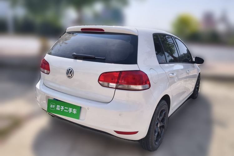 Used Volkswagen Golf 2011 1.4 TSI Automatic Comfort Model Rear Right 45 Deg