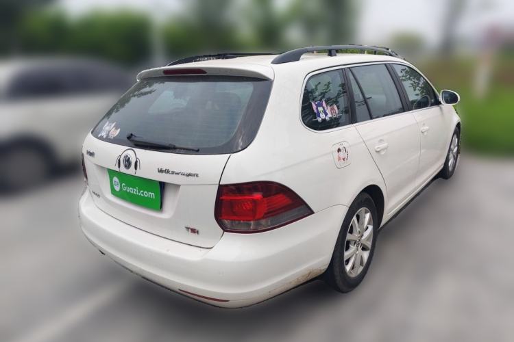 Used Volkswagen Golf 2011 1.4 TSI Luxury Touring Edition Rear Right 45 Deg