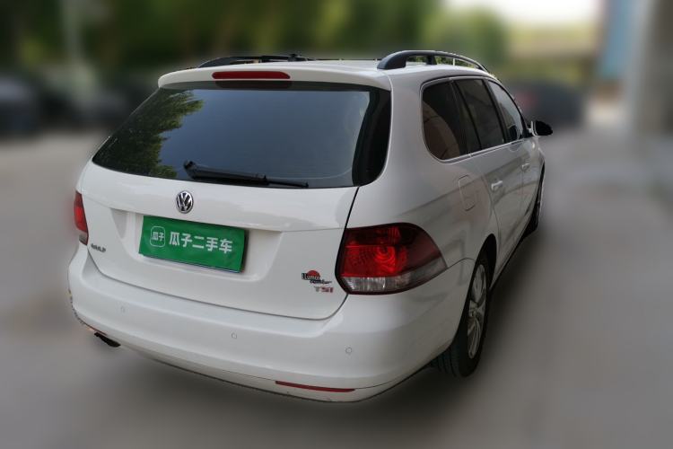 Used Volkswagen Golf  Rear Right 45 Deg