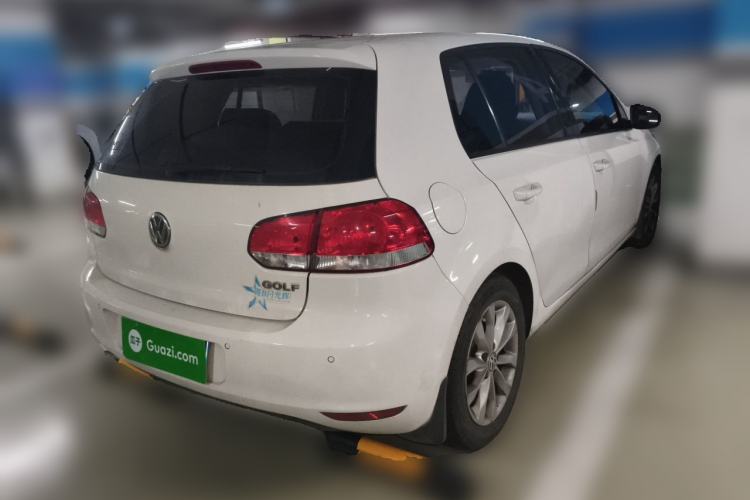 Used Volkswagen Golf 2011 1.6L Automatic Comfort Model Rear Right 45 Deg