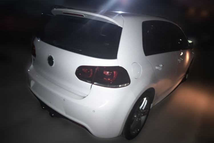 Used Volkswagen Golf 2011 2.0 TSI R Rear Right 45 Deg
