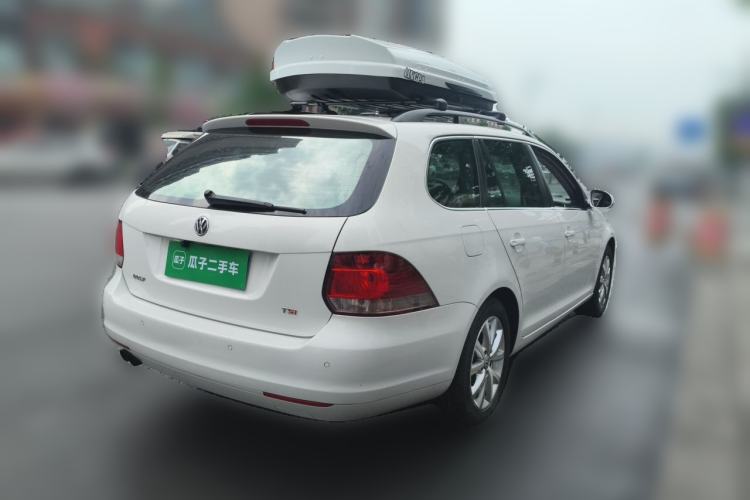 Used Volkswagen Golf 2011 1.4 TSI Luxury Touring Edition Rear Right 45 Deg