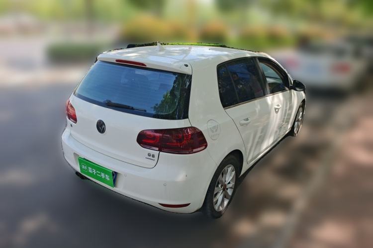 Used Volkswagen Golf 2011 1.4 TSI Automatic Comfort Model Rear Right 45 Deg