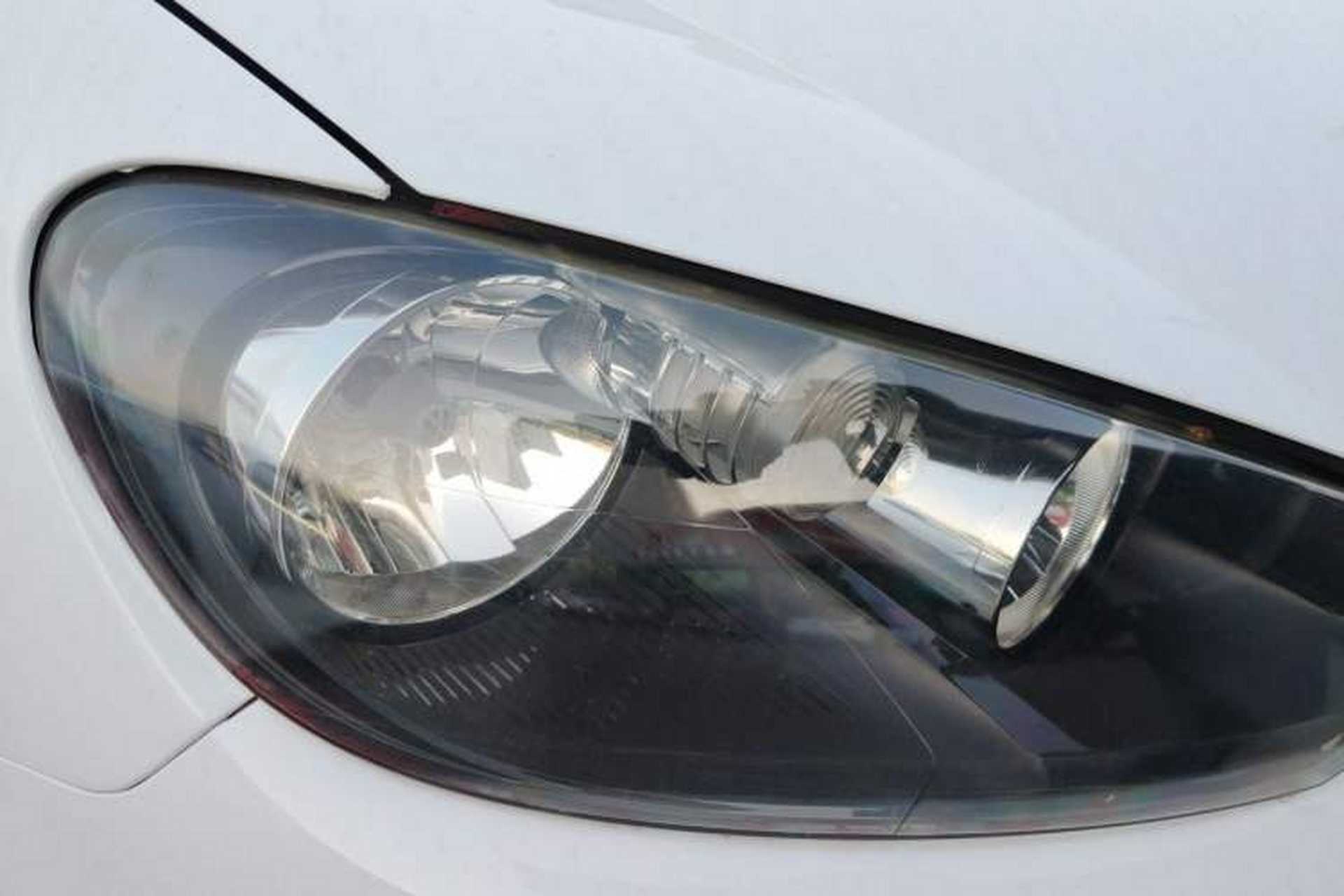 Used Volkswagen Golf 2011 1.4 TSI Automatic Luxury Edition Right Front Headlight