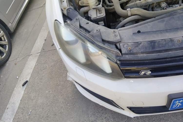 Used Volkswagen Golf 2011 2.0 TSI R Right Front Headlight
